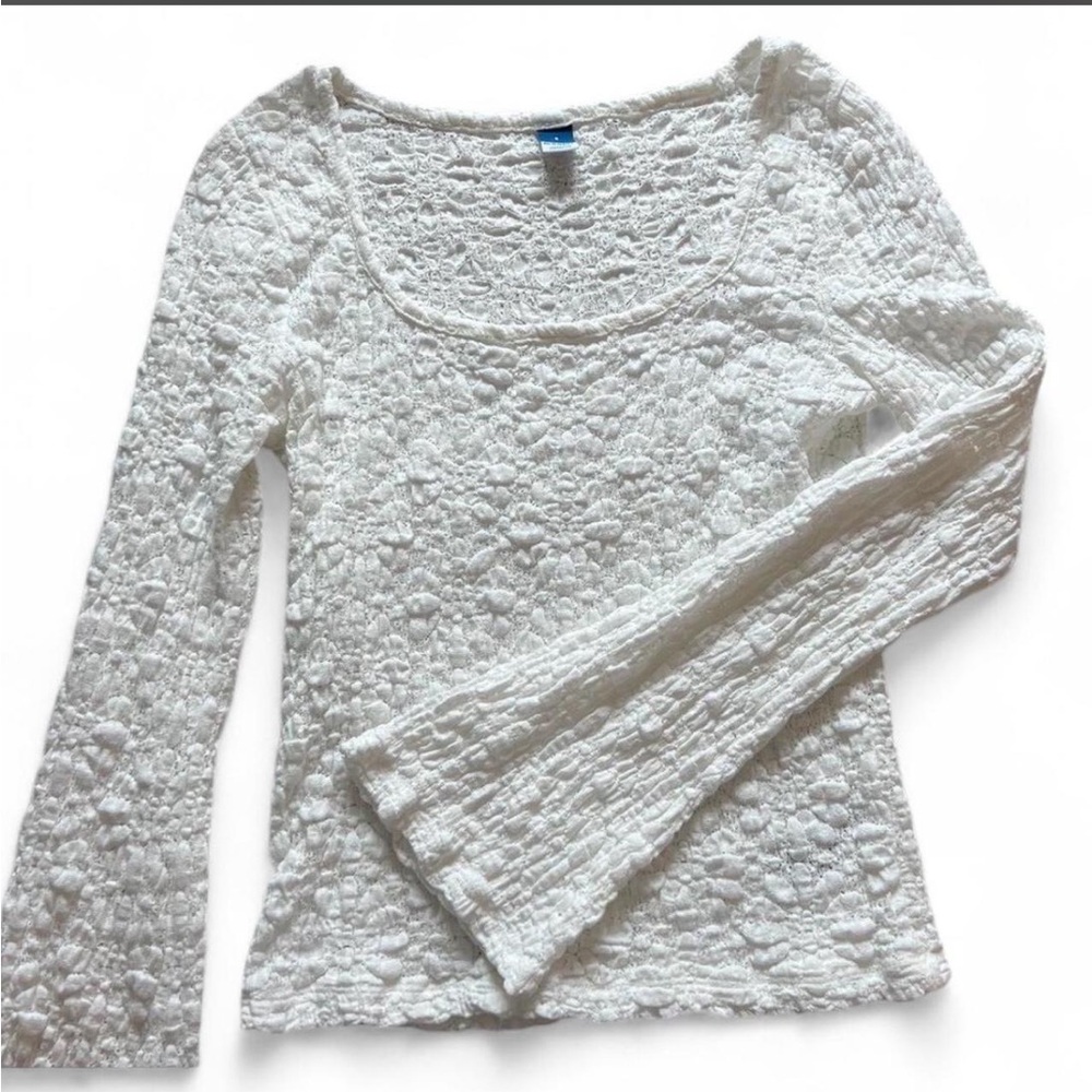 Old Navy White Textured Scoop Neck Long Sleeve Top